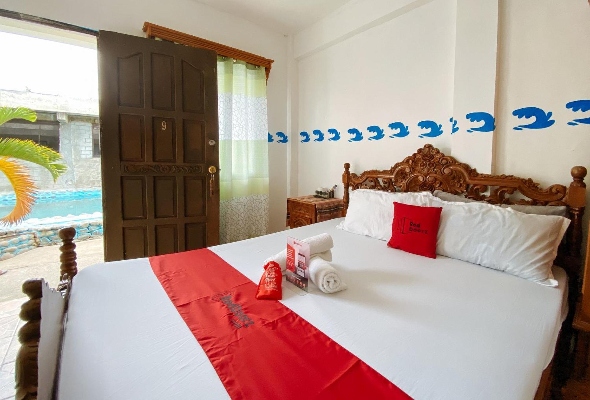 White Castle Beach Resort Iba Zambales Botolan ภายนอก รูปภาพ